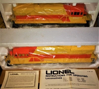 NEW LIONEL #8960 & 8961 SOUTHERN PACIFIC U36C DIESEL LOCOMOTIVE O GUAGE SET MINT - Image 1 of 4