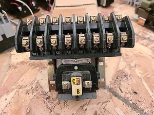 *USED* Square D 8903 LO80 8P 120v Coil Lighting Contactor  - Picture 1 of 5