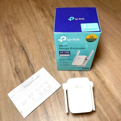 TP-Link N300 WiFi Extender Signal Booster for Home RE105 - Image 1 of 4