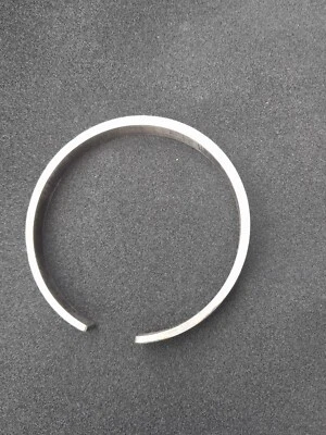 Anillo sincronizado transmisión Lamborghini Miura 1966-72, Jarama 1972 002409605 Foto 1 de 3