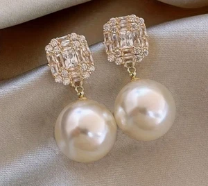 pearl earrings rhinestone fashion jewelry FAST Free Ship 1.4 inch - Picture 1 of 2