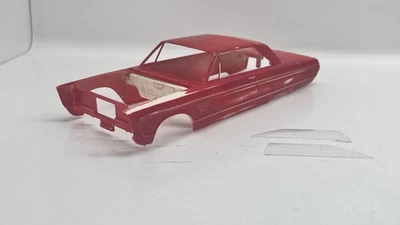 Johan 1965 Plymouth Fury techo rígido ¡solo cuerpo! ESCALA 1/25. MOPAR O SIN COCHE! Foto 1 de 4