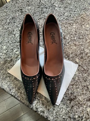 Zapatos de salón/tacones Carlos Santana para mujer. Talla 8,5 Cuero Negro Con Rosa. Excelente. Foto 1 de 4