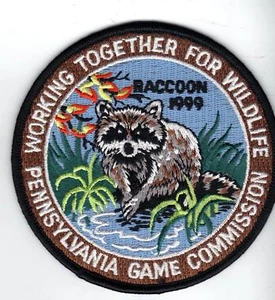 Pennsylvania Game Commission 1999 trabajando juntos por parche de mapache de vida silvestre - Imagen 1 de 1