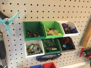 Contenitore Pegboard 3160829 stampato in 3d - Foto 1 di 2
