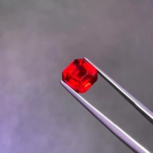 5.01ct Octagonal Unheated Natural Red Ruby Gemstone Mozambique - Picture 1 of 9