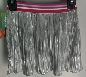 NEW 365 kids Garanimals Girls Metallic Silver Pleated Skirt Size 4 - Picture 1 of 2