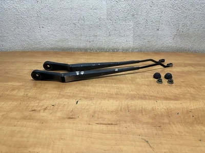 90-96 Nissan 300zx Z32 OEM Front Windshield Wiper Arms PAIR - Image 1 of 4