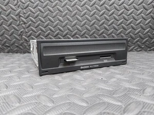 SKODA MULTIMEDIA INFOTAINMENT SAT NAV NAVIGATION RADIO HEAD UNIT 5Q0035874C - Picture 1 of 6