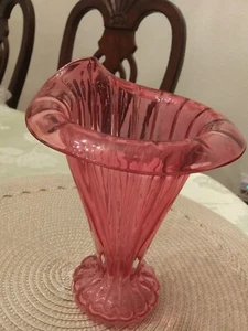 Fention Kunstglas. Cranberry Vase - Bild 1 von 7