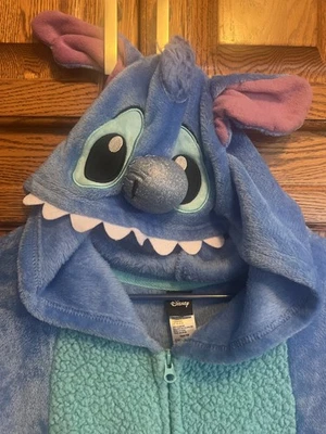 Lilo & Stitch Disney размер XG 16-18, 1 шт. молнии пижамы/костюм комплект, отличном б/у - Изображение 1 из 4