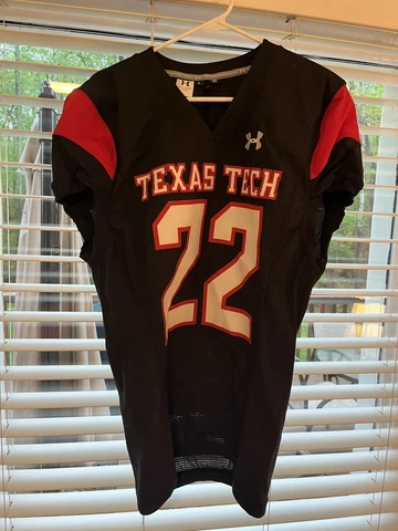 Texas Tech Under Armour Authentic Pro Cut Football On Field Jersey #22 Sz Large Cover