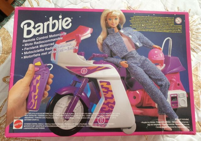 Barbie Extra - Carro Conversível - Prateado Brilhante - 16 cm