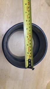Donaldson P105611 Straight Hump, Rubber - Picture 1 of 1