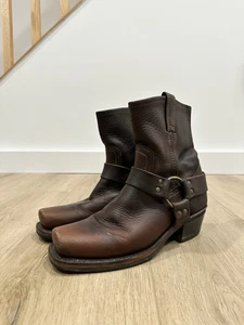 FRYE STIEFEL GRÖSSE 7,5 DUNKELBRAUN HARNESS LEDER ECKIGE SPITZE WESTERN - Bild 1 von 13