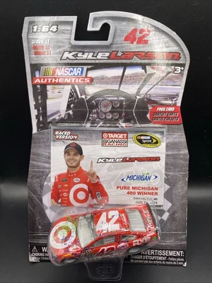 NASCAR Authentics 2016 Kyle Larson #42 Michigan Win Wave 11 1/64 diecast nuevo Foto 1 de 4