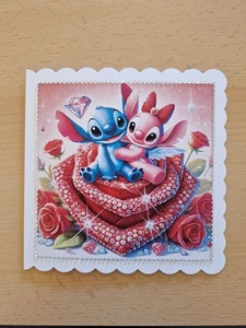 3D-Grusskarte °Stitch auf einer Glitzerrose° Geburtstag - Edle Handarbeit - Bild 1 von 1