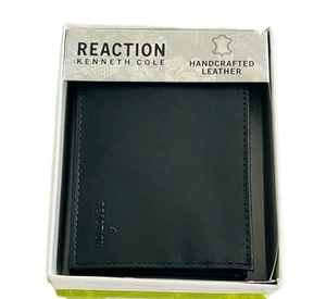 Cartera Kenneth Cole Reaction de cuero liso negra con logotipo en relieve 31KD220051 - Imagen 1 de 4