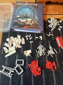 LEGO Mindstorms EV3 31313 set EV3 Brick Motors Cables Tracks Books