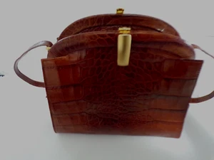 Borsa a tracolla SAKS FIVE AVENUE in pelle con stampa coccodrillo marrone - Foto 1 di 8