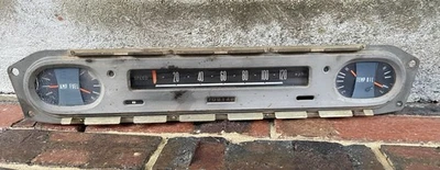 Toyota RS46 Crown Ute. ..CUADRO DE INSTRUMENTOS DE TABLERO Foto 1 de 4