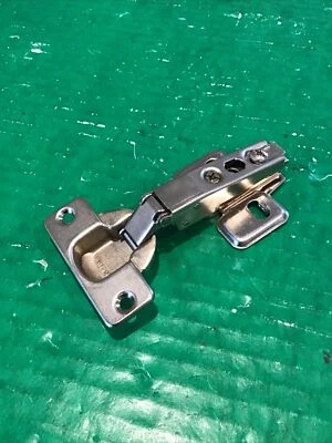 Dobradiça MEPLA 60M 60 M dobradiça sobreposição completa com 316.393.81.04 PLACA DE MONTAGEM ALEMANHA - Imagem 1 de 4