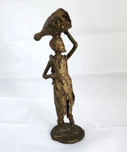 Vintage African gilt bronze sculpture of man carrying a gourd/pot - Picture 1 of 7