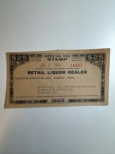 Special Tax Stamp - Retail Liquor Dealer - FYE 1925 - US Revenue - Picture 1 of 2
