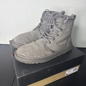 Men's UGG Harkley Boot Charcoal Grey w/Box Men Sz 10 Minor Water Stains 1016472 - Picture 1 of 13