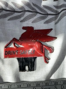 Mobil Pegasus Vintage Antique License Plate Topper Original Drive Safely - Picture 1 of 6