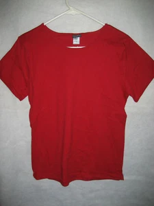 Hanes Womens Silver for Her Red Crew Neck Fitted T Shirt - Size M - New - Picture 1 of 1