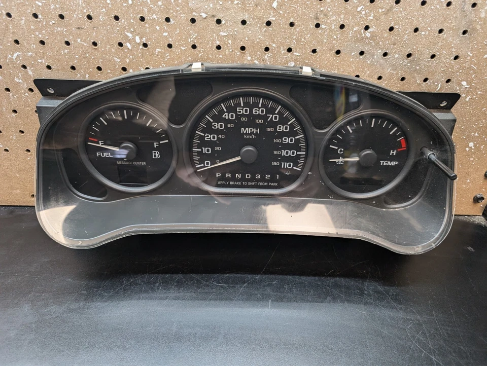 Cuadro de instrumentos velocímetro para Chevrolet Venture 2001 10306663 Foto 1 de 4