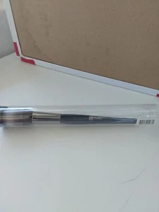 IT Cosmetics Heavenly Luxe Radiance Wand Brush No 14 Sealed New - Picture 1 of 5