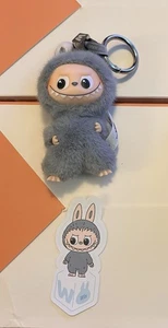 Authentic Pin for Love Labubu. “W” out of box for picture purpose. - Picture 1 of 1