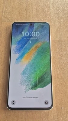 Samsung Galaxy S21 FE 5G 128GB Dual SIM SM-G990B/DS Grün Olive Top - Bild 1 von 4