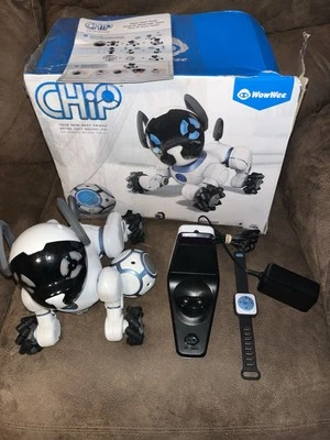 WOWWEE CHIP INTERACTIVE PUPPY ROBOT DOG WITH BALL & WATCH  - Image 1 of 4