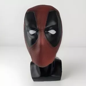 Deadpool Mask - BLACK & RED - Men & Women - Perfect For Halloween - Picture 1 of 3