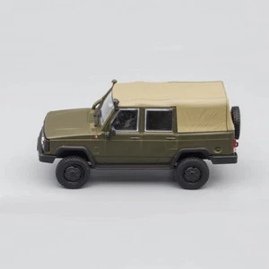 Coche militar caqui fundido a presión modelo 1:43 L094K - Imagen 1 de 3