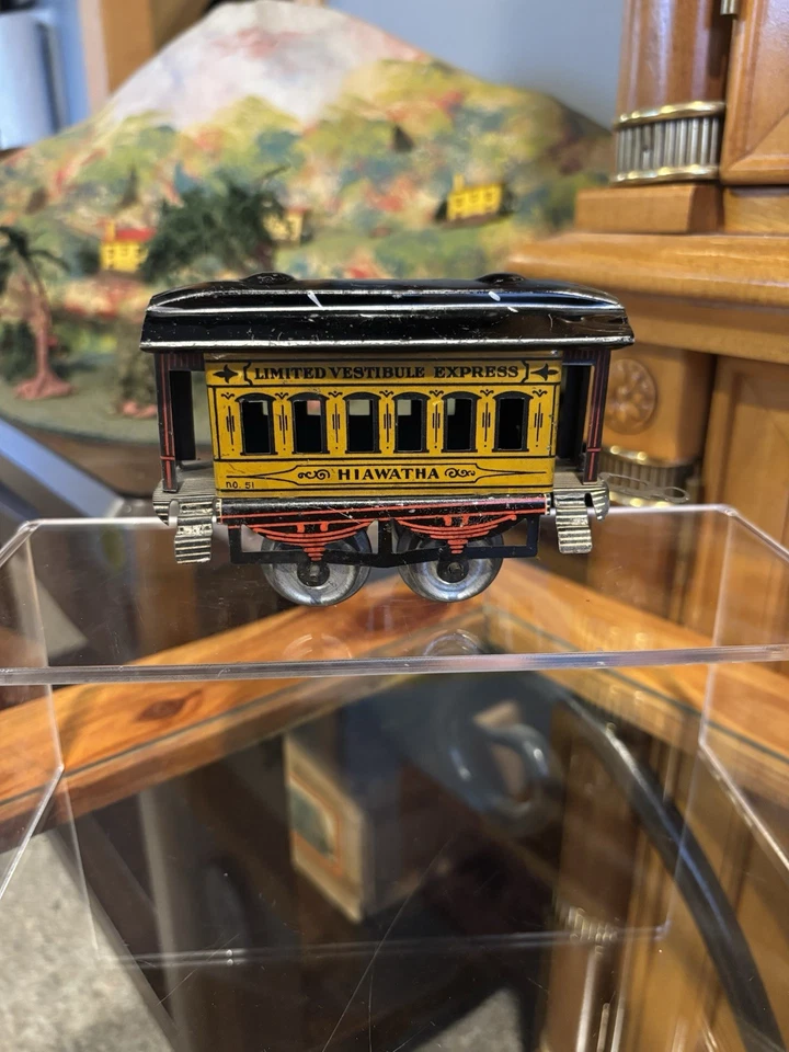 ~Rare Yellow~Ives Prewar Trains LTD Vestibule Express No.51 Hiawatha Original! - Image 1 of 4
