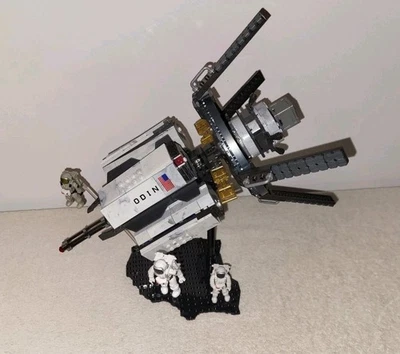 Call of Duty Mega Bloks Odin Space Station Strike Set 06863 Near Complete - Image 1 of 4