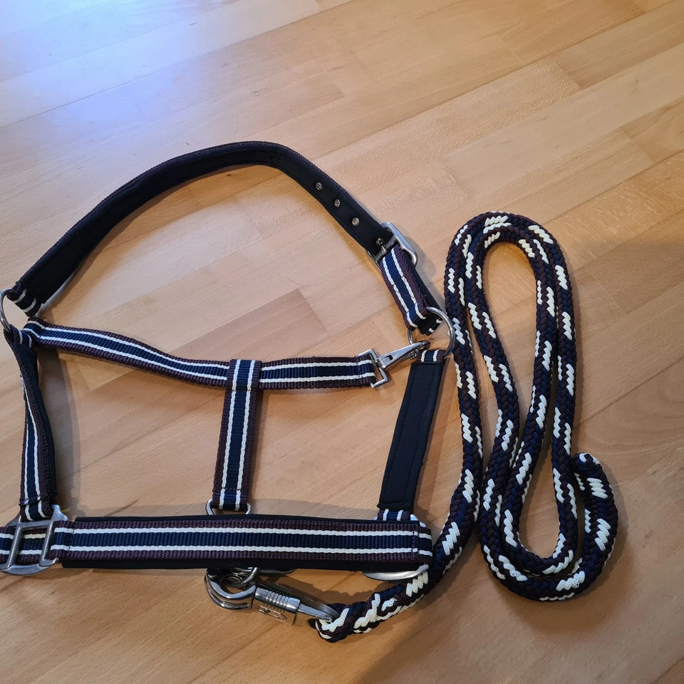 Ponyhalfter Showmaster mit STRICK, Panikhaken,, NEU, BORDEAUX, BLAU, WEISS - Bild 1 von 4