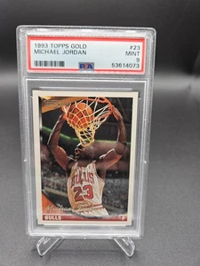 1993 Topps MICHAEL JORDAN Chicago Bulls GOLD Parallel HOF Card #23 PSA 9 Mint - Picture 1 of 2
