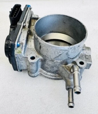 THROTTLE BODY/LEXUS/2007-17/22030-38010/LS460 ls460l LS600h GS460 - Image 1 of 4