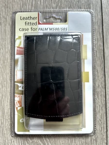 Skórzane dopasowane etui do Palm m500/505 Series czarne, zatrzaskowe zapięcie, łatwe do pociągnięcia zakładka. - Zdjęcie 1 z 2