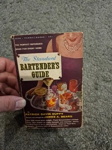 Libro de cócteles vintage The Standard Bartender's Guide Patrick Gavin Duffy - Imagen 1 de 8