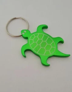 Green turtle bottle opener keyring - Picture 1 of 1