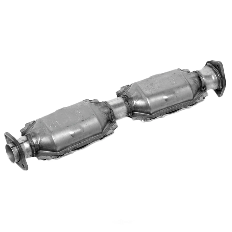Direct Fit Catalytic Converter  Walker  15737 - Image 1 of 1
