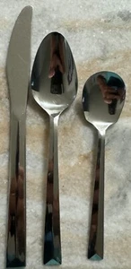 3pc ESN6 STAINLESS by Essentials, spoons knife, Center Line To Triangle - Picture 1 of 5