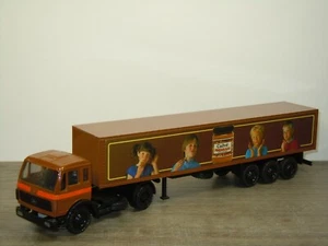 Mercedes Truck & Trailer Calve Pindakaas - NZG Modelle Germany 1:50 *47946 - Picture 1 of 5