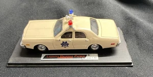 Hot Pursuit 1978 Dodge Monaco Arizona Highway Patrol Diecast Model Car 1/43 - Picture 1 of 8